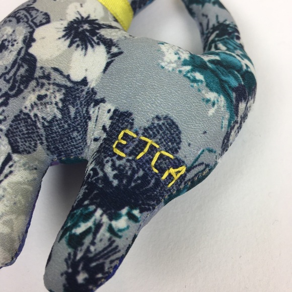 Pair of handmade cats 🐱 keychain ornaments - Picture 5 of 7